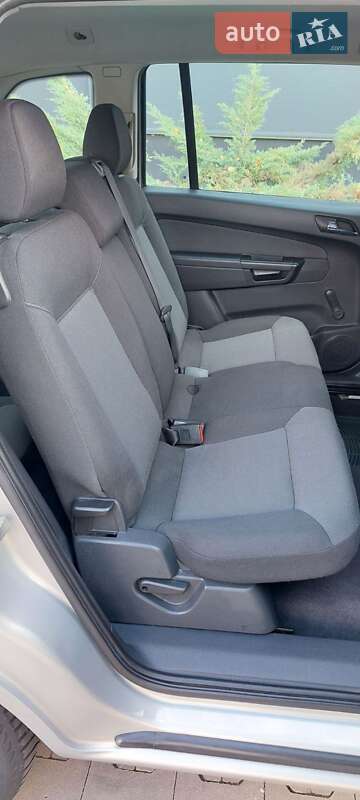 Минивэн Opel Zafira 2008 в Белой Церкви