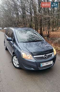 Мінівен Opel Zafira 2010 в Хмельницькому