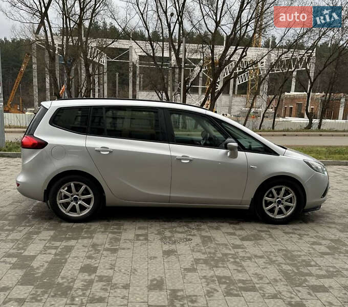 Мінівен Opel Zafira 2013 в Львові