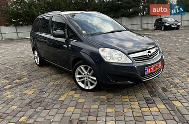 Мінівен Opel Zafira 2010 в Луцьку