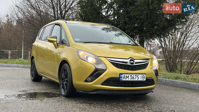 Мінівен Opel Zafira 2018 в Житомирі