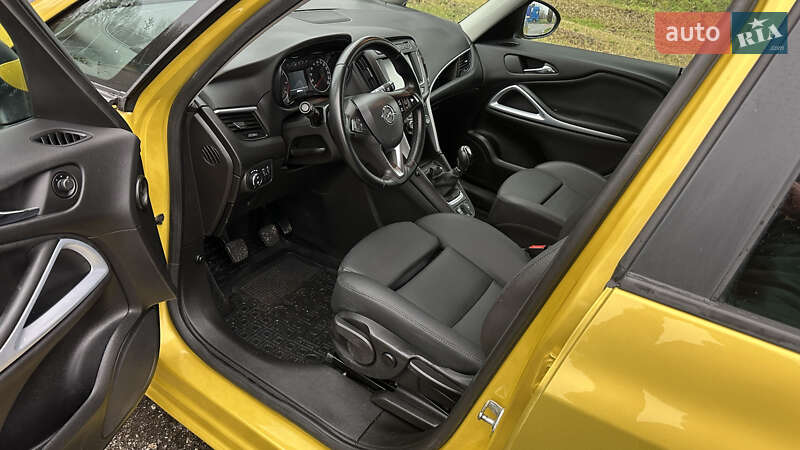 Мінівен Opel Zafira 2018 в Житомирі