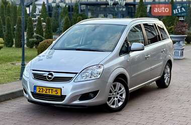 Мінівен Opel Zafira 2011 в Стрию