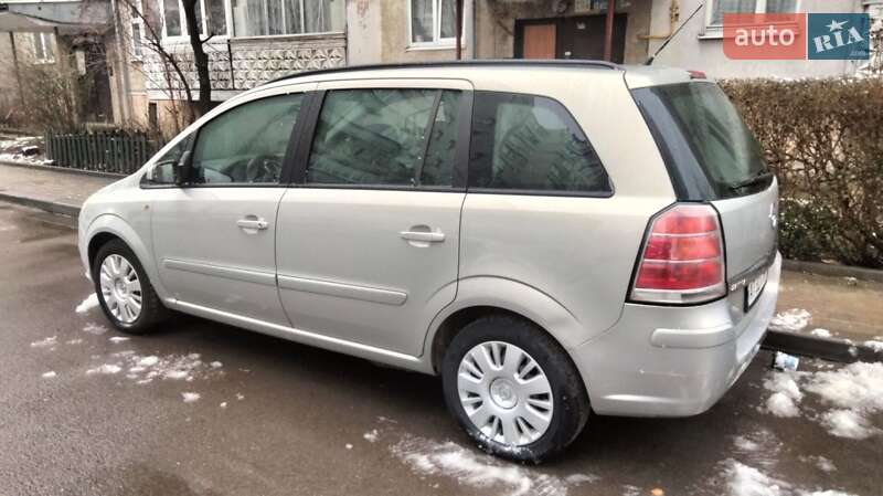 Минивэн Opel Zafira 2007 в Ивано-Франковске фото 5 Минивэн Opel Zafira 2007 в Ивано-Франковске