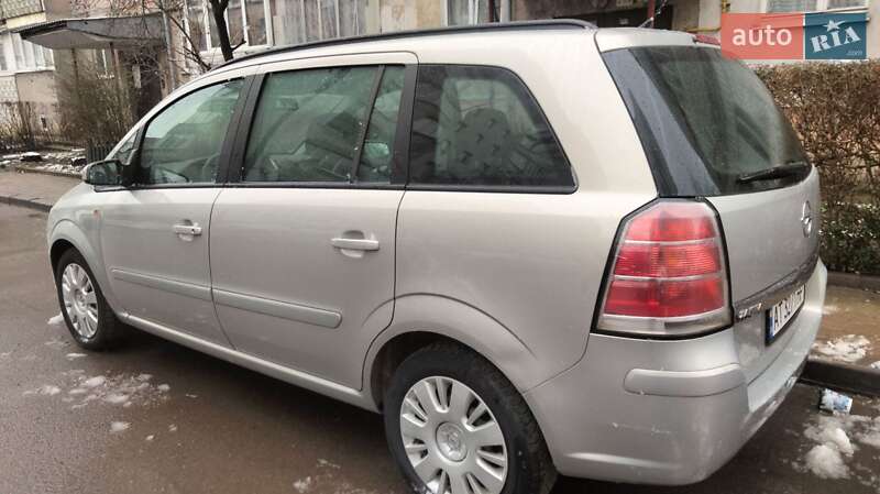 Минивэн Opel Zafira 2007 в Ивано-Франковске фото 6 Минивэн Opel Zafira 2007 в Ивано-Франковске