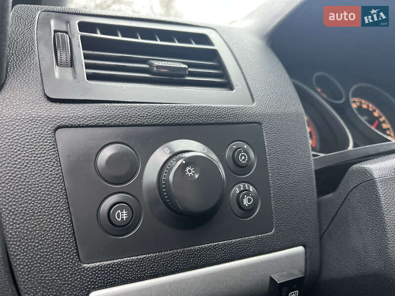 Минивэн Opel Zafira 2009 в Николаеве фото 13 Минивэн Opel Zafira 2009 в Николаеве