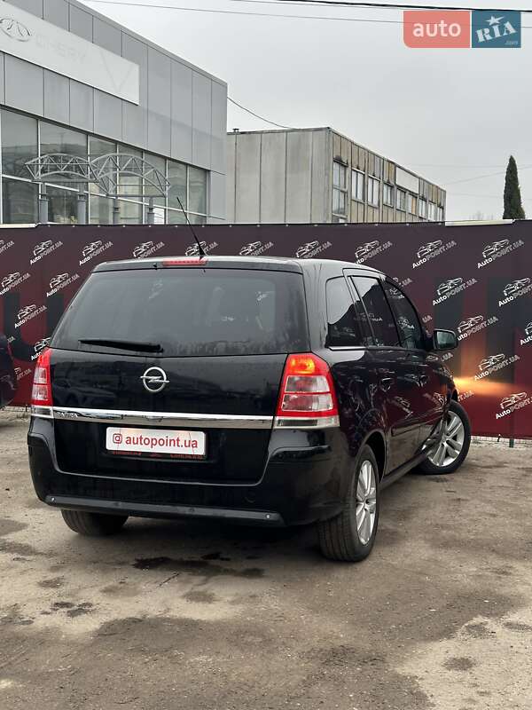 Мінівен Opel Zafira 2011 в Сумах