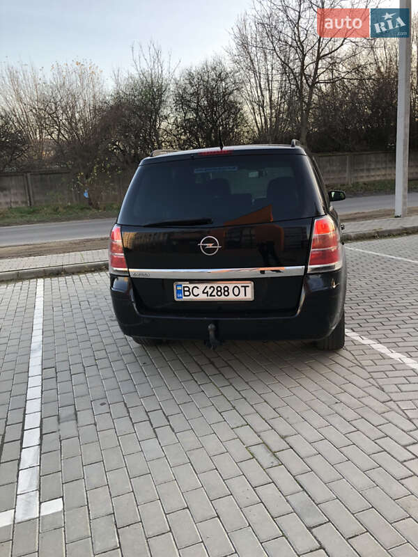 Минивэн Opel Zafira 2006 в Львове