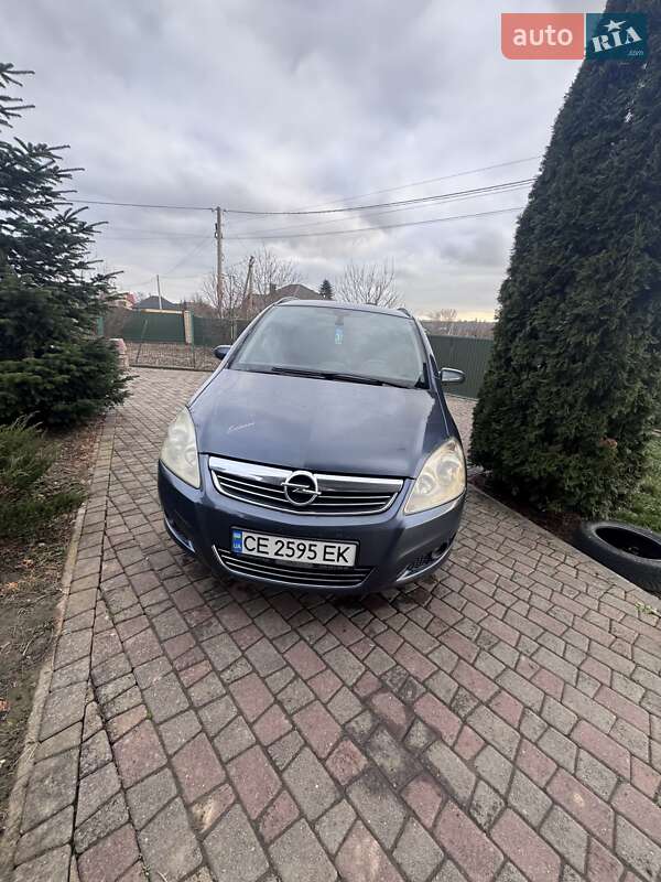 Минивэн Opel Zafira 2008 в Черновцах