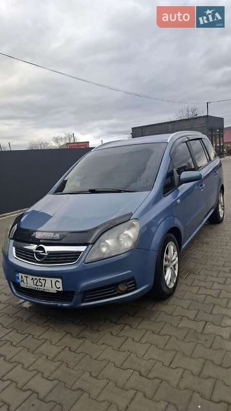 Минивэн Opel Zafira 2007 в Коломые