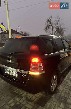 Мінівен Opel Zafira 2009 в Іршаві