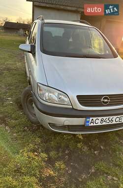 Минивэн Opel Zafira 2002 в Камне-Каширском