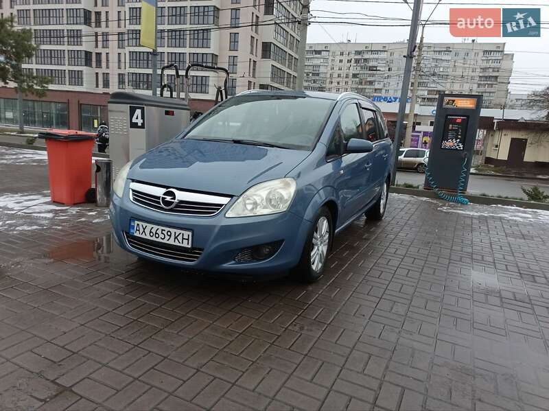 Opel Zafira 2008