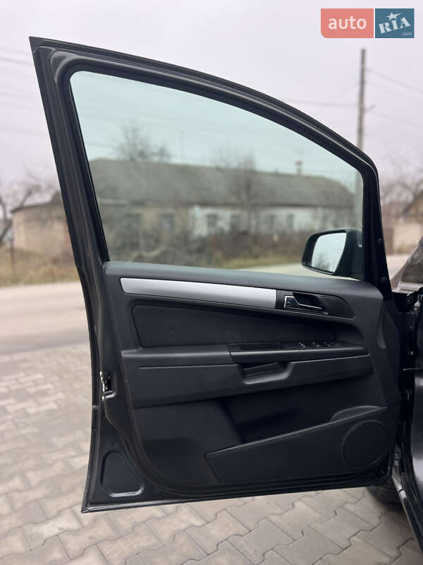 Мінівен Opel Zafira 2011 в Вінниці фото 52 Мінівен Opel Zafira 2011 в Вінниці