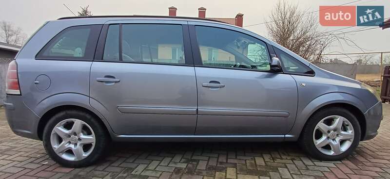 Opel Zafira 2007