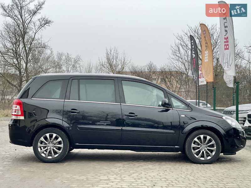 Минивэн Opel Zafira 2010 в Бердичеве фото 22 Минивэн Opel Zafira 2010 в Бердичеве
