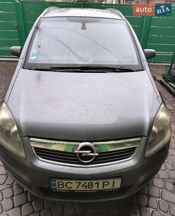 Opel Zafira 2005