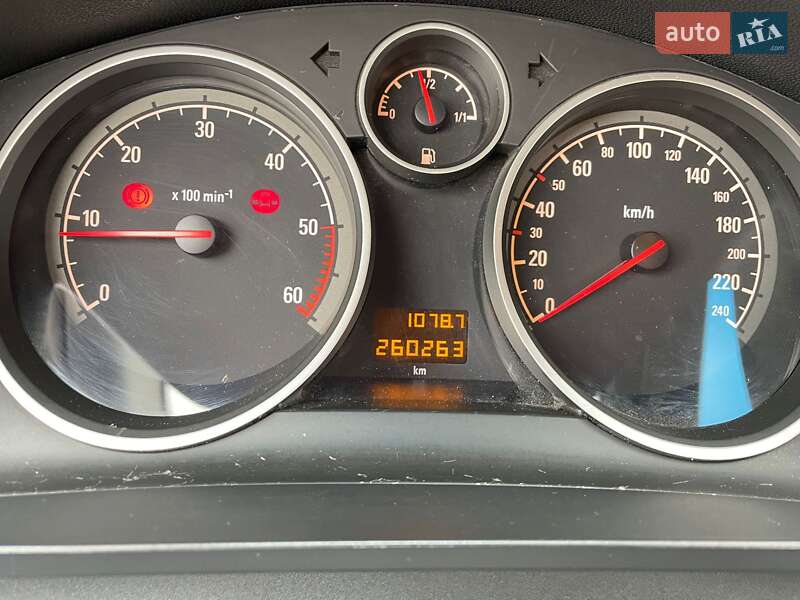 Минивэн Opel Zafira 2008 в Каменец-Подольском