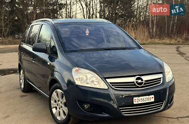 Минивэн Opel Zafira 2010 в Дрогобыче