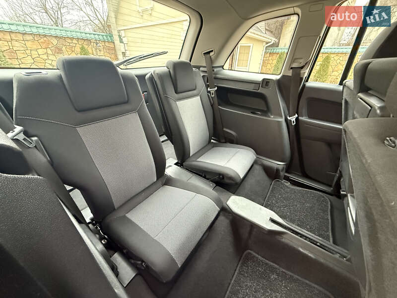 Минивэн Opel Zafira 2009 в Могилев-Подольске