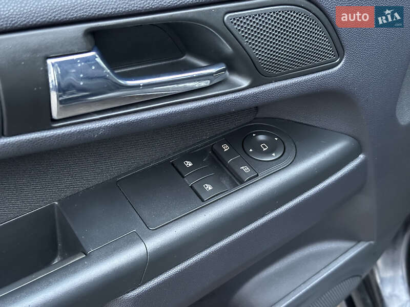 Мінівен Opel Zafira 2010 в Харкові