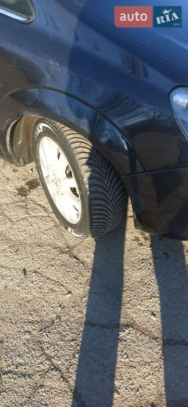 Минивэн Opel Zafira 2008 в Кривом Роге