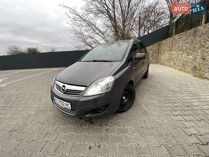 Opel Zafira 2014