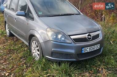 Минивэн Opel Zafira 2006 в Городке