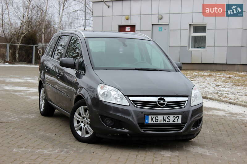 Мінівен Opel Zafira 2010 в Львові