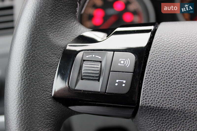 Мінівен Opel Zafira 2010 в Львові