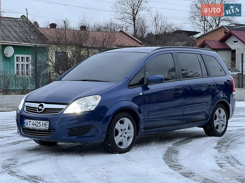 Мінівен Opel Zafira 2009 в Калуші фото 4 Мінівен Opel Zafira 2009 в Калуші