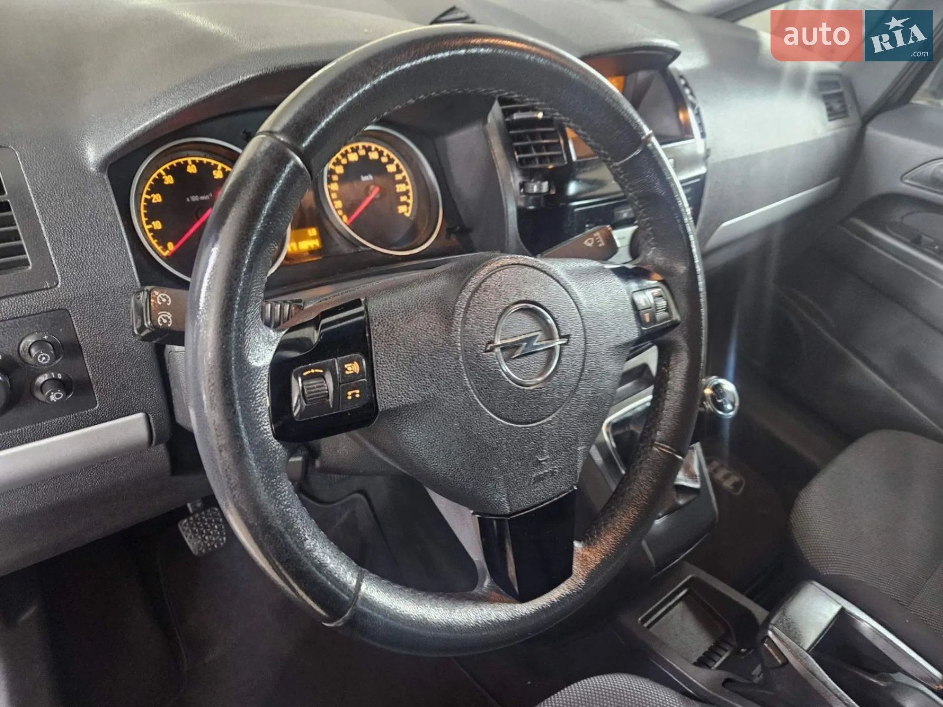 2010 Opel Zafira - мініатюра 12