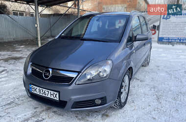 Мінівен Opel Zafira 2006 в Звягелі