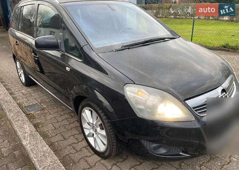 Opel Zafira 2010