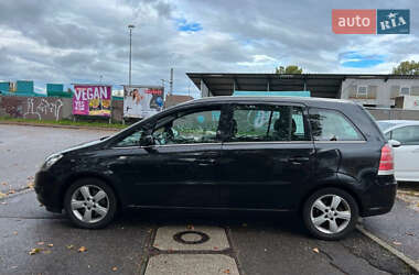 Минивэн Opel Zafira 2009 в Ровно