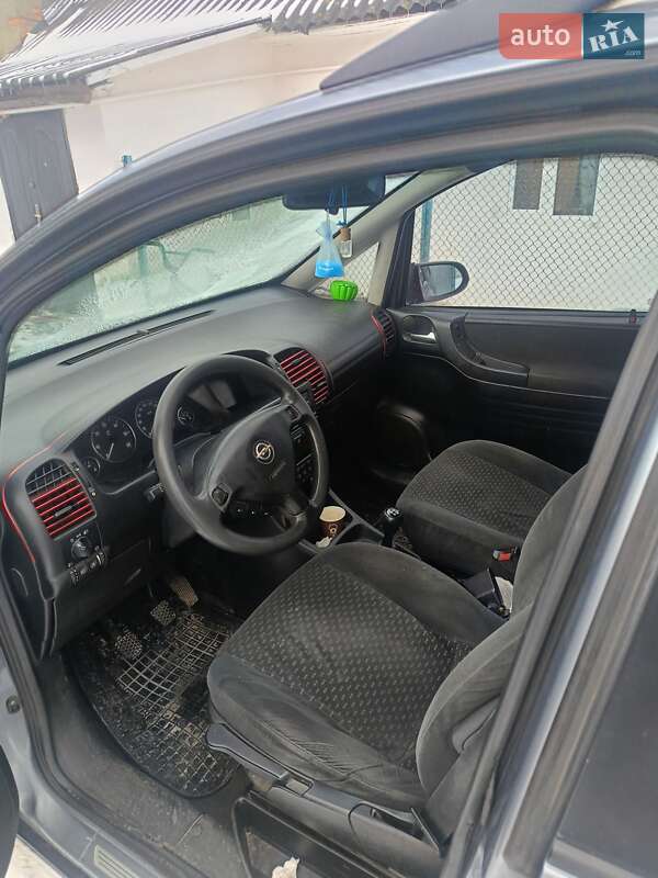 Мінівен Opel Zafira 2003 в Березному