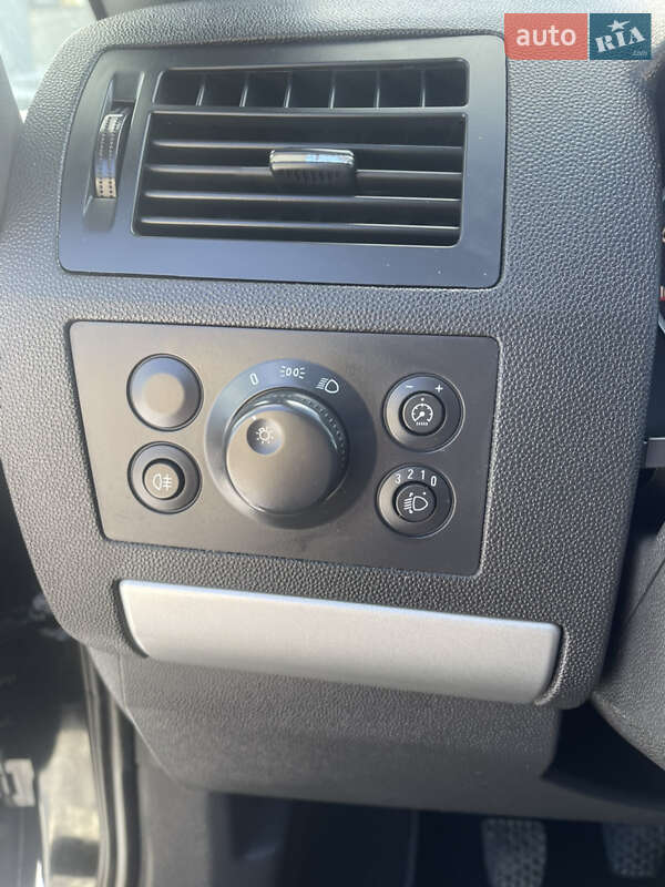 Мінівен Opel Zafira 2013 в Луцьку