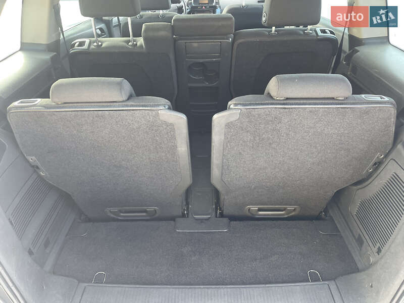 Мінівен Opel Zafira 2013 в Луцьку