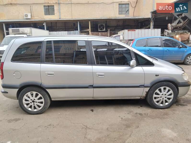Мінівен Opel Zafira 2003 в Одесі