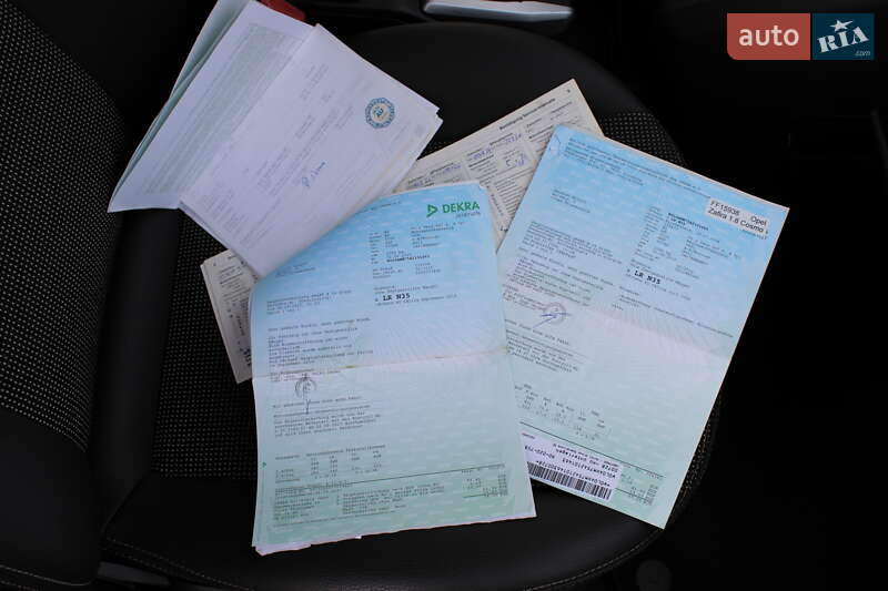 Мінівен Opel Zafira 2011 в Самборі