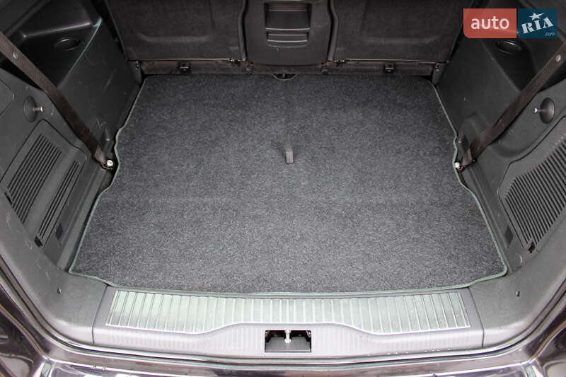 Мінівен Opel Zafira 2011 в Самборі