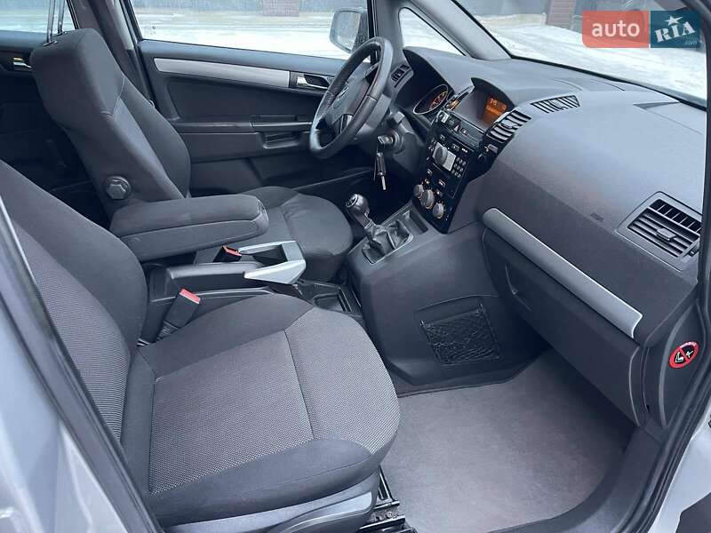 Минивэн Opel Zafira 2010 в Белой Церкви фото 13 Минивэн Opel Zafira 2010 в Белой Церкви