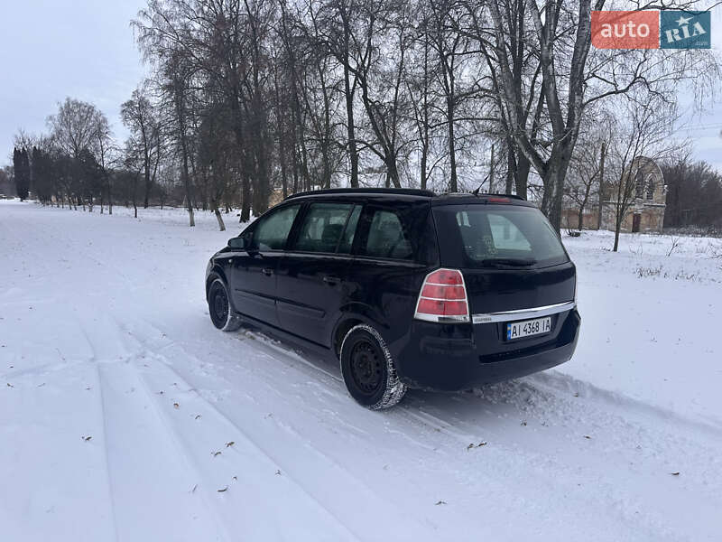 Минивэн Opel Zafira 2006 в Бобровице