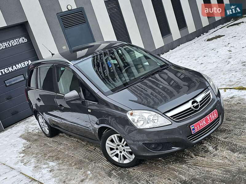 Мінівен Opel Zafira 2010 в Львові