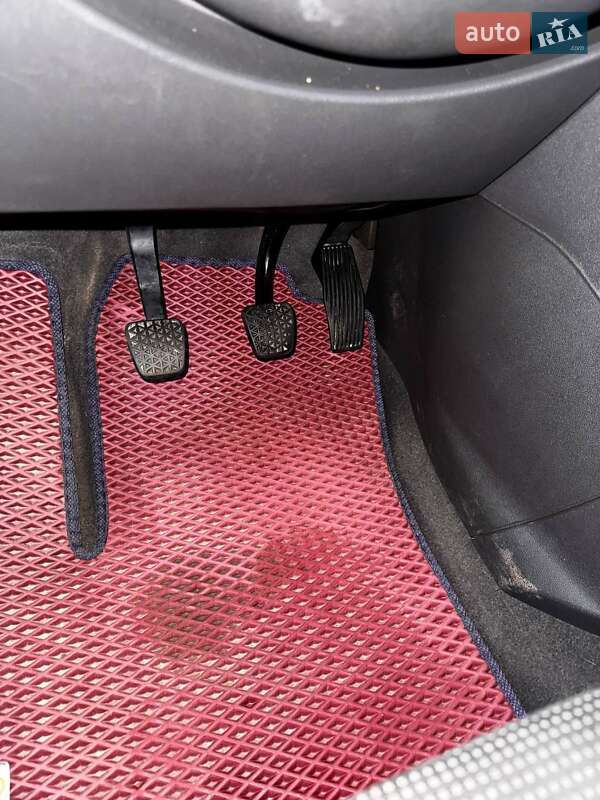 Мінівен Opel Zafira 2010 в Коломиї