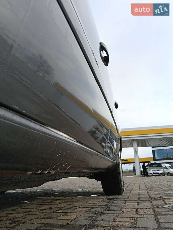 Мінівен Opel Zafira 2010 в Коломиї