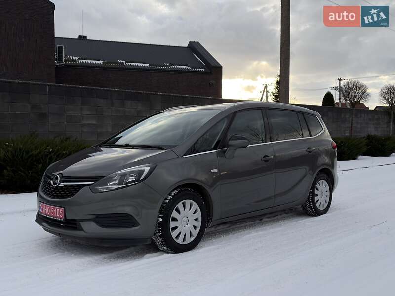 Мінівен Opel Zafira 2017 в Луцьку