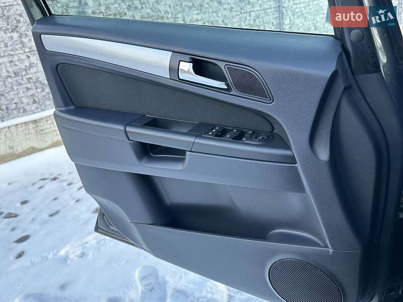 Мінівен Opel Zafira 2014 в Рівному