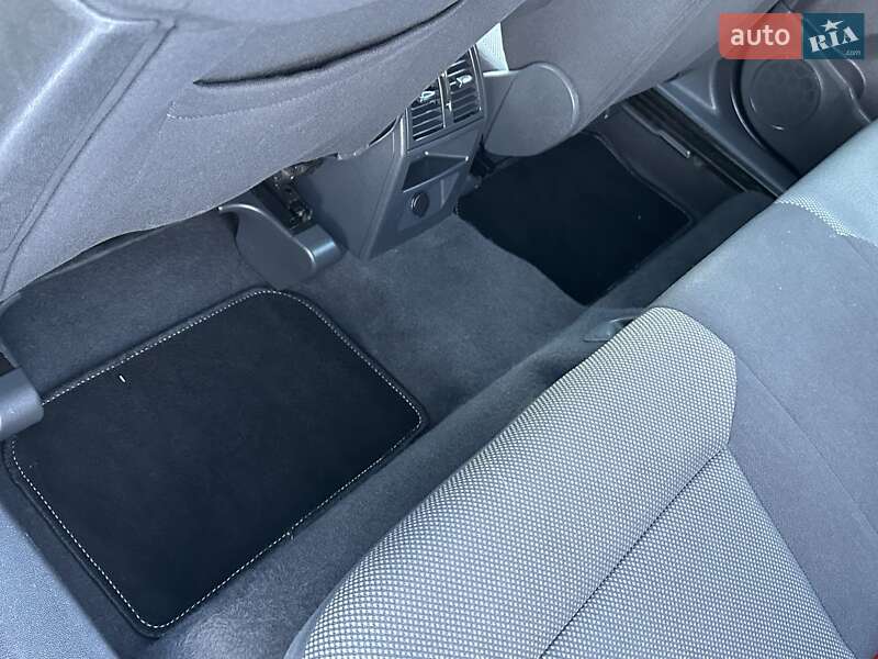 Мінівен Opel Zafira 2014 в Рівному