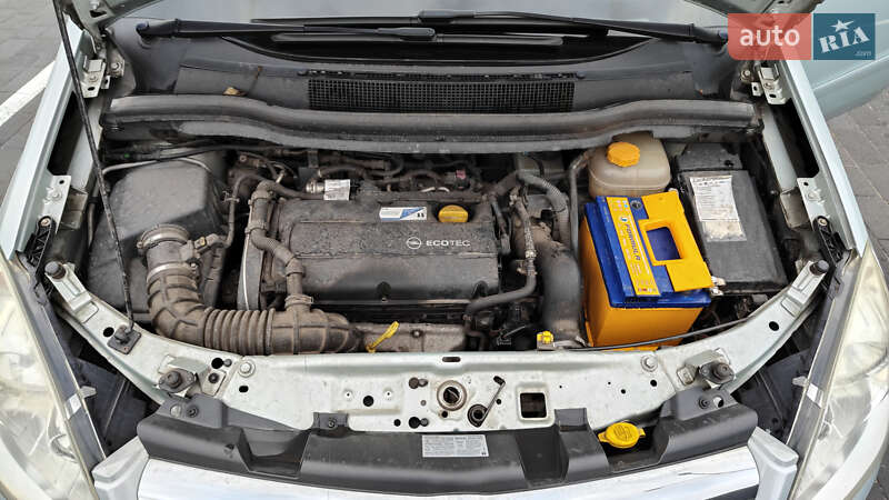 Минивэн Opel Zafira 2009 в Шептицькому фото 27 Минивэн Opel Zafira 2009 в Шептицькому